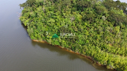 Terreno 1.700 m² em Palmeiras