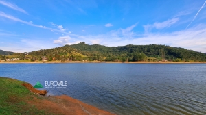   casa na represa palmeiras