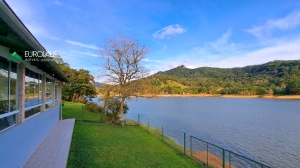   casa na represa palmeiras