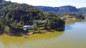   casa na represa rio bonito