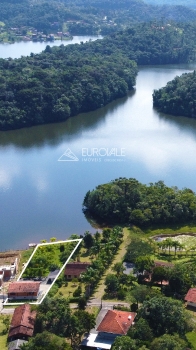  casa na represa em palmeiras
