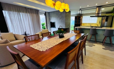 Linda casa no Pinhal